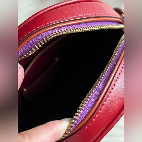 C6998 - Coach Kia Circle Bag in Signature Canvas - Picture 7 of 11